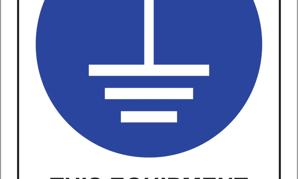 Workplace Safety Signs - Emmjay - This Equipment must be Earthed Sign