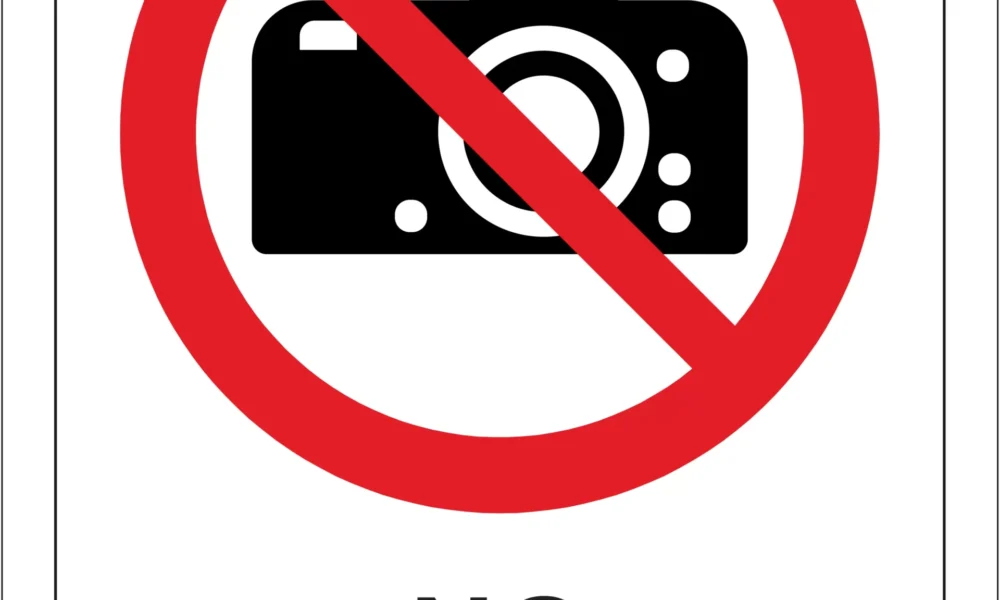 Workplace Safety Signs - Emmjay - Prohibition - No cameras Sign