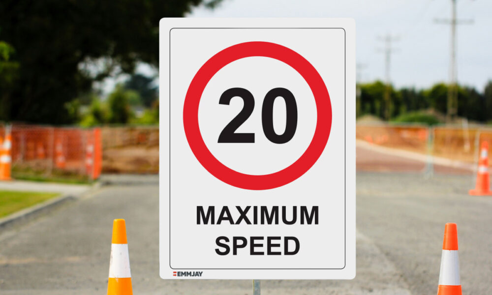 Workplace Safety Signs - Emmjay - Transport & Roading - Maximum Speed of 20 Sign